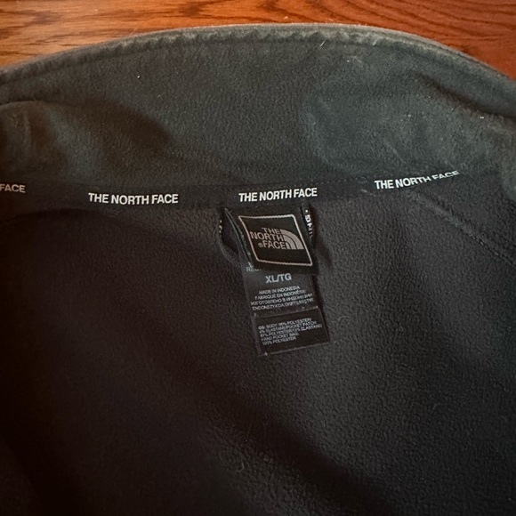 NORTH FACE JACKET - Picture 3 of 3